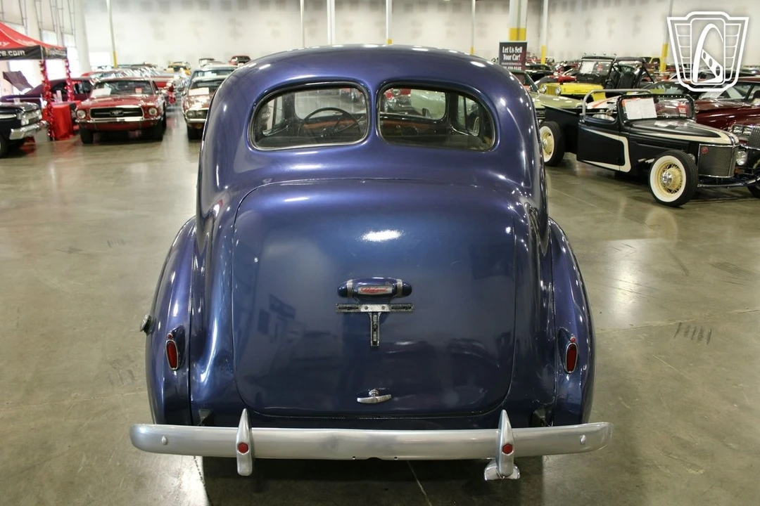 1939 Packard Twelve - Image 9 of 12