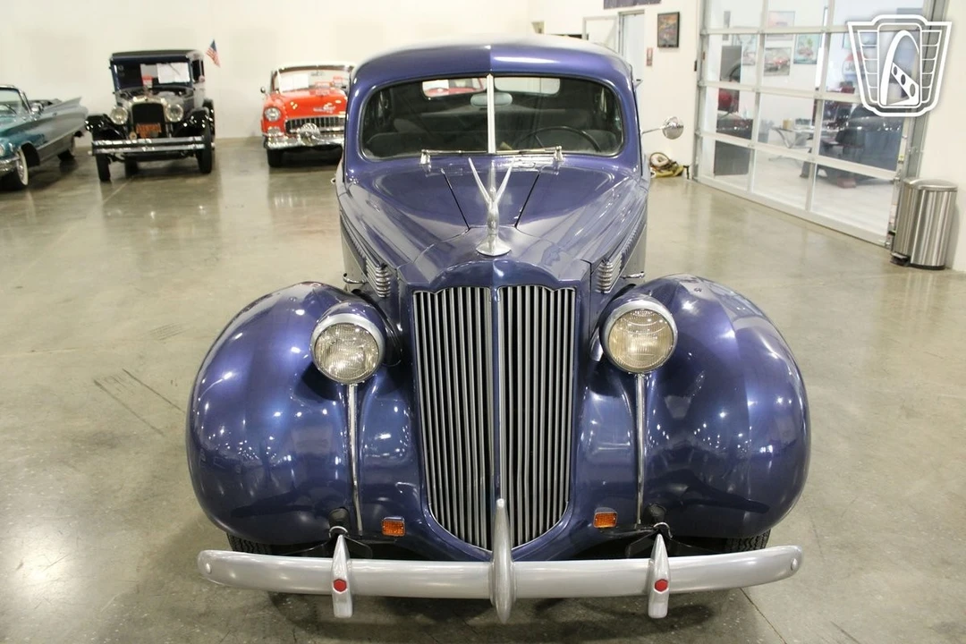 1939 Packard Twelve - Image 5 of 12