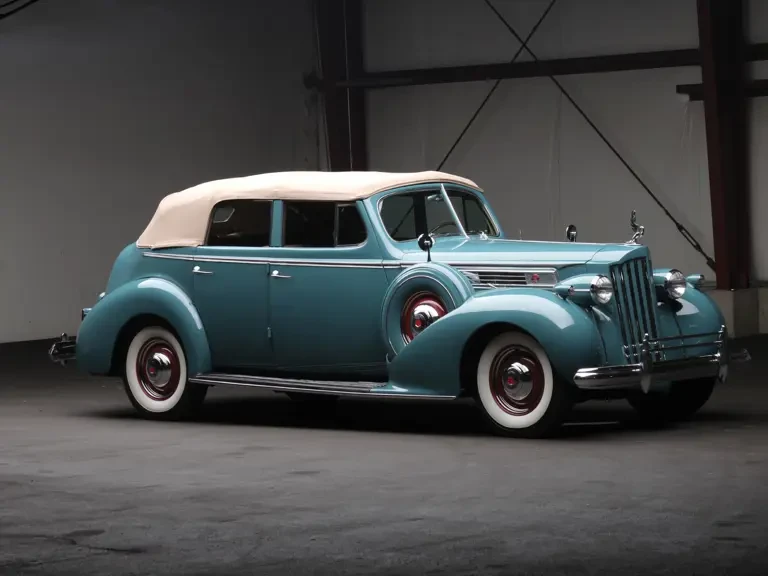 1939 Packard Eight - Image 2 of 2