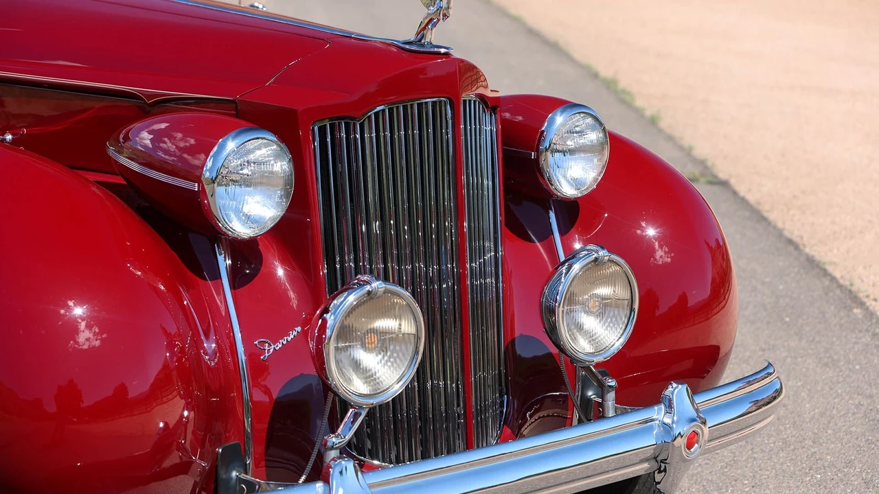 1939 Packard - Image 9 of 31