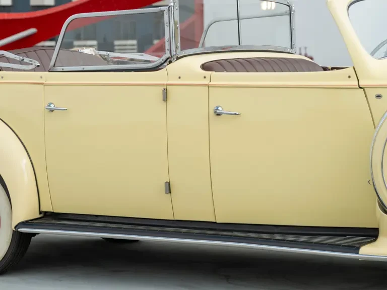 1939 Packard Eight - Image 22 of 31