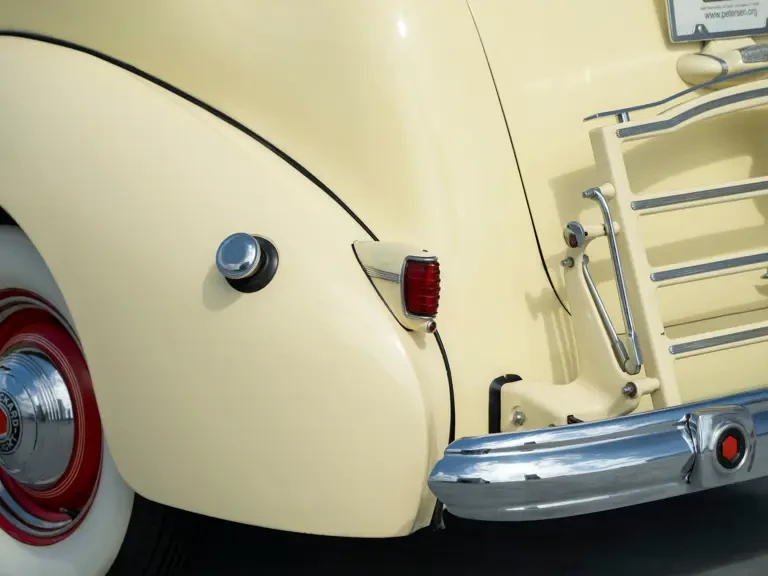 1939 Packard Eight - Image 28 of 31