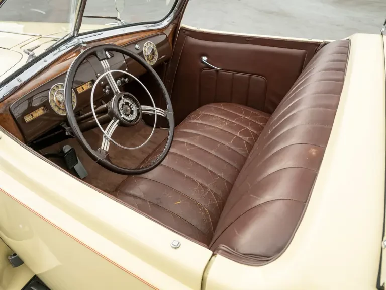1939 Packard Eight - Image 5 of 31