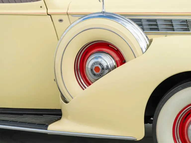 1939 Packard Eight - Image 24 of 31