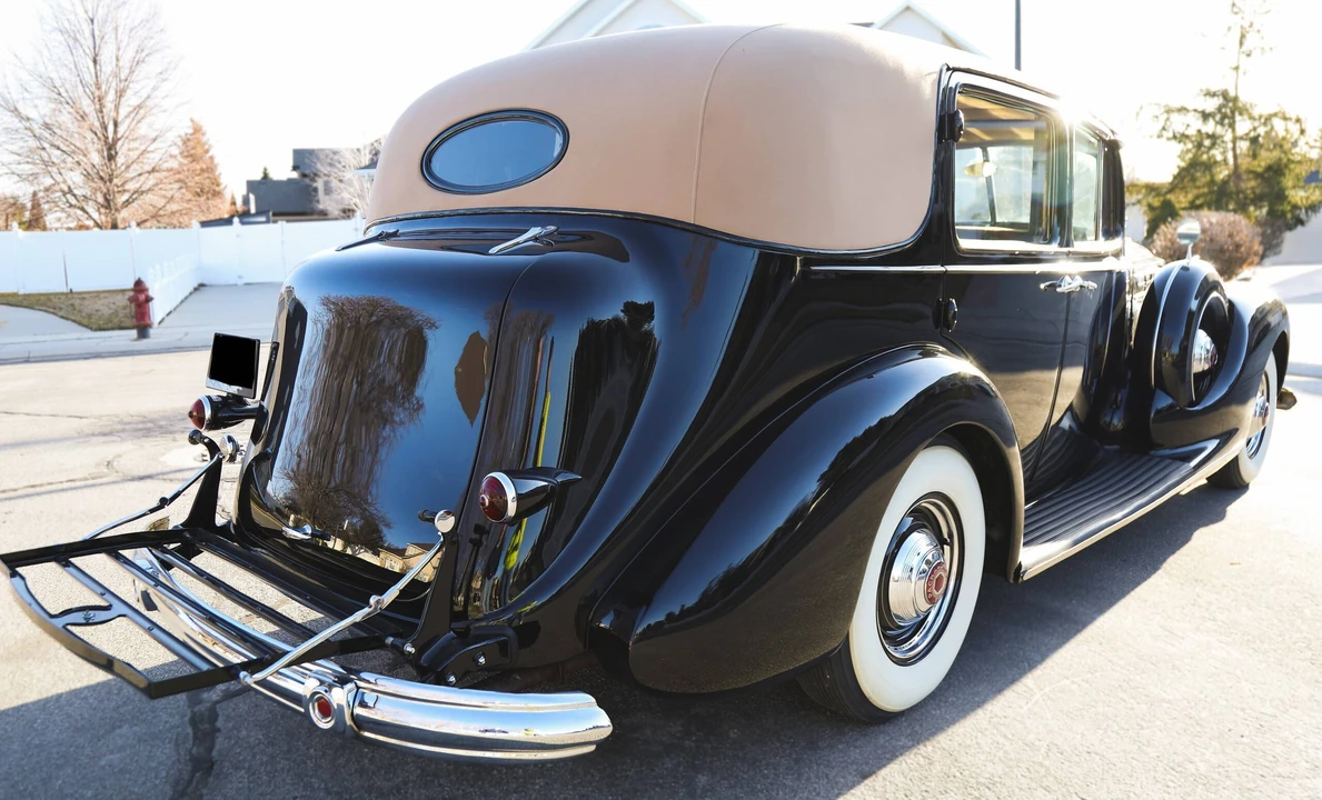 1939 Packard Twelve - Image 4 of 31