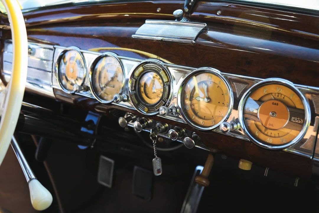 1939 Packard Twelve - Image 19 of 31