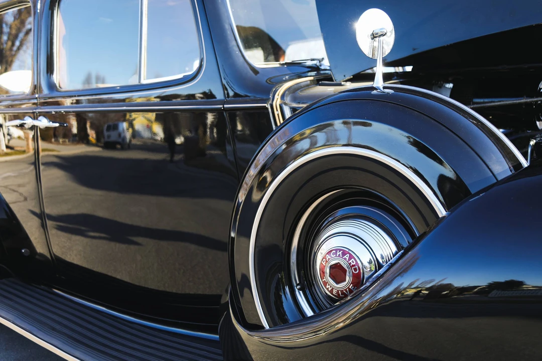 1939 Packard Twelve - Image 7 of 31