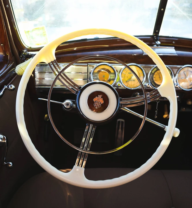 1939 Packard Twelve - Image 10 of 31
