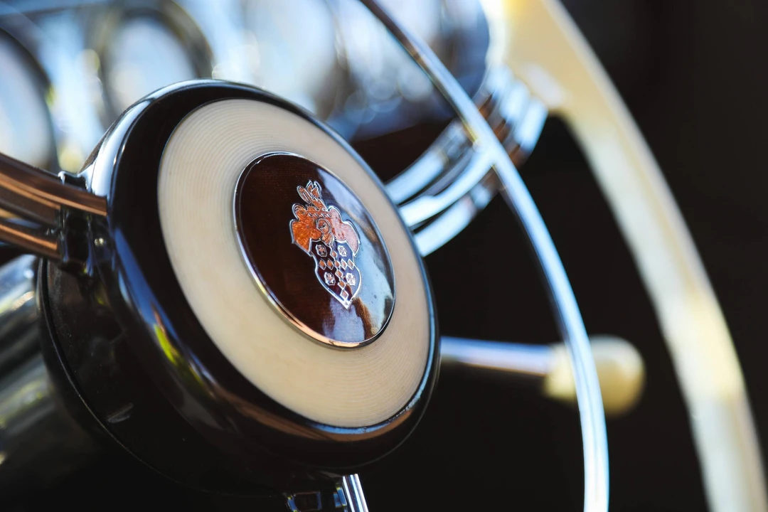1939 Packard Twelve - Image 15 of 31