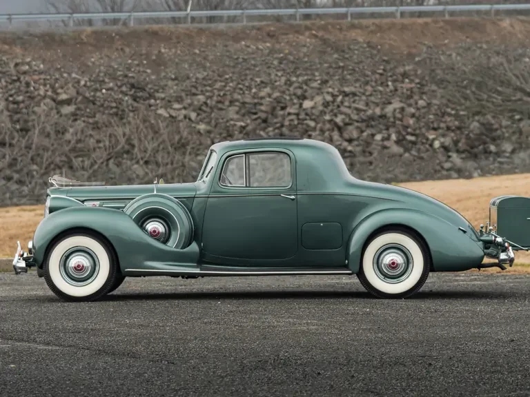 1939 Packard Twelve - Image 6 of 31