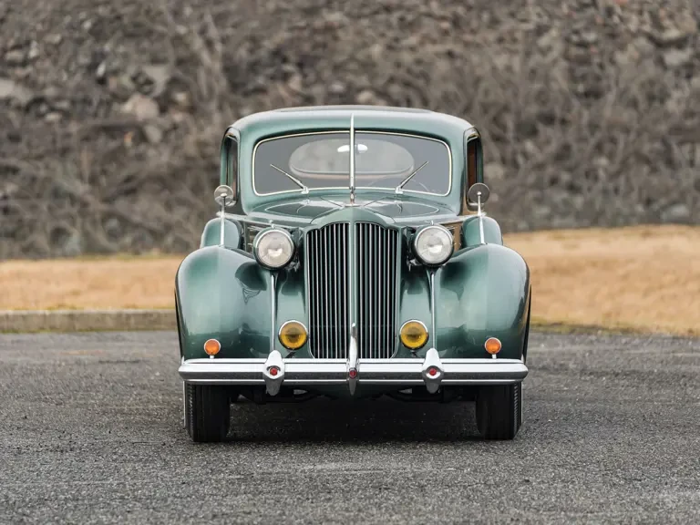 1939 Packard Twelve - Image 9 of 31