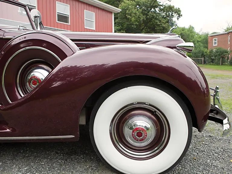 1939 Packard Twelve - Image 10 of 21