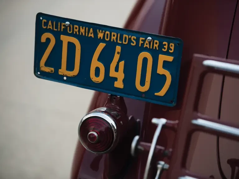 1939 Packard Twelve - Image 19 of 31