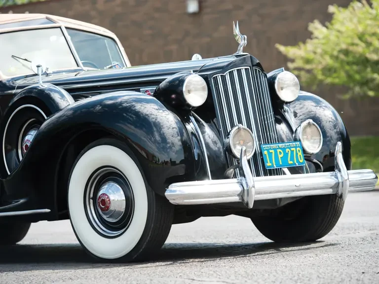 1939 Packard Twelve - Image 10 of 17