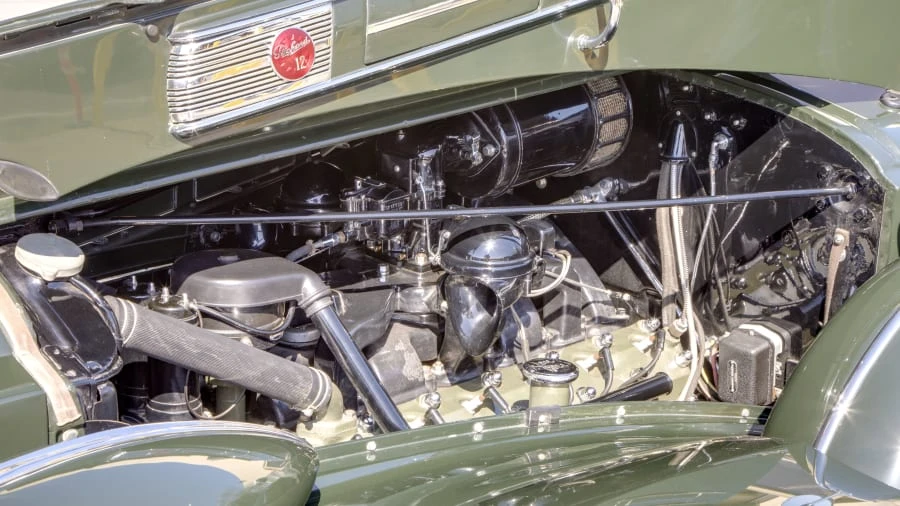 1939 Packard Twelve - Image 6 of 21