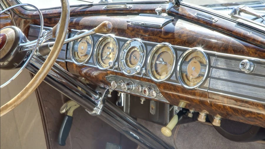 1939 Packard Twelve - Image 5 of 21