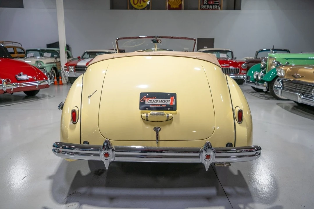 1939 Packard Twelve - Image 26 of 31