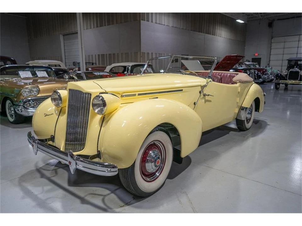 1939 Packard - Image 17 of 31