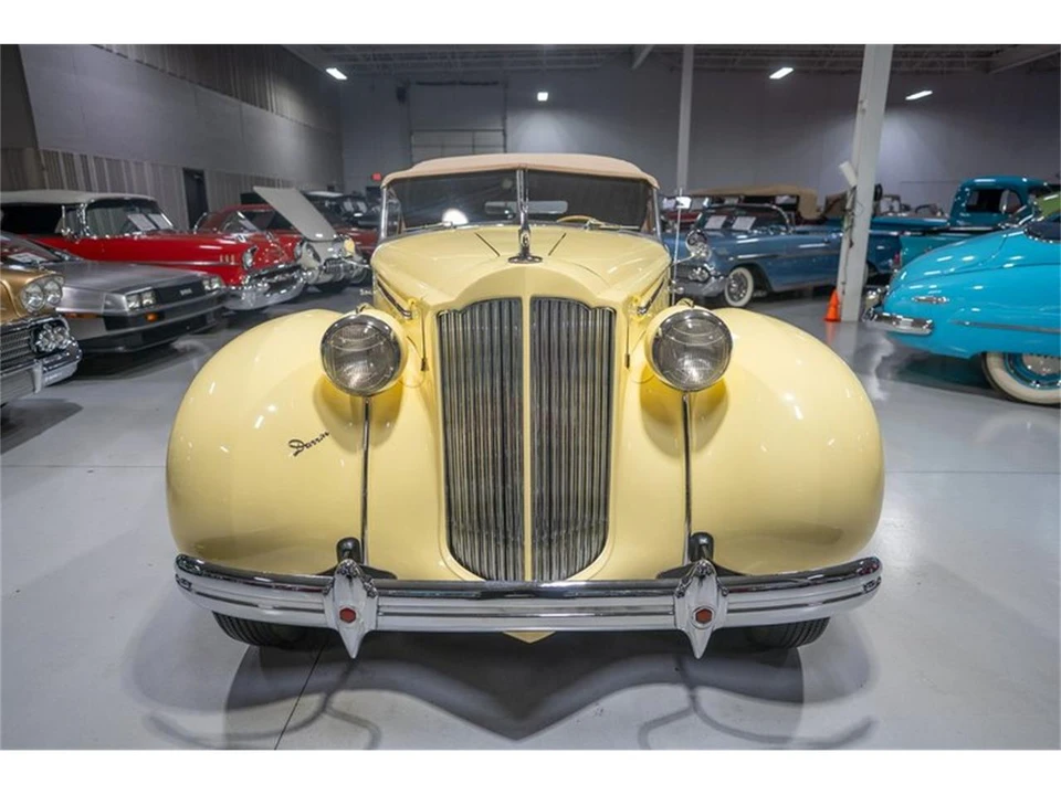 1939 Packard - Image 26 of 31