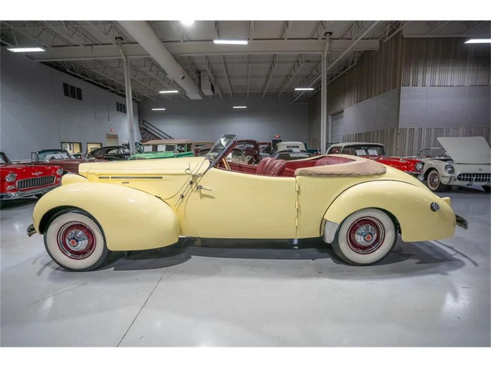 1939 Packard - Image 24 of 31