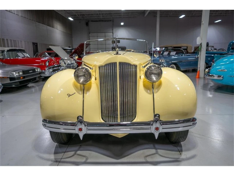 1939 Packard - Image 18 of 31