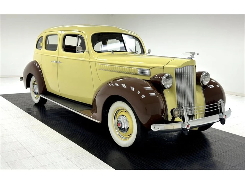 1939 Packard Twelve - Image 7 of 31