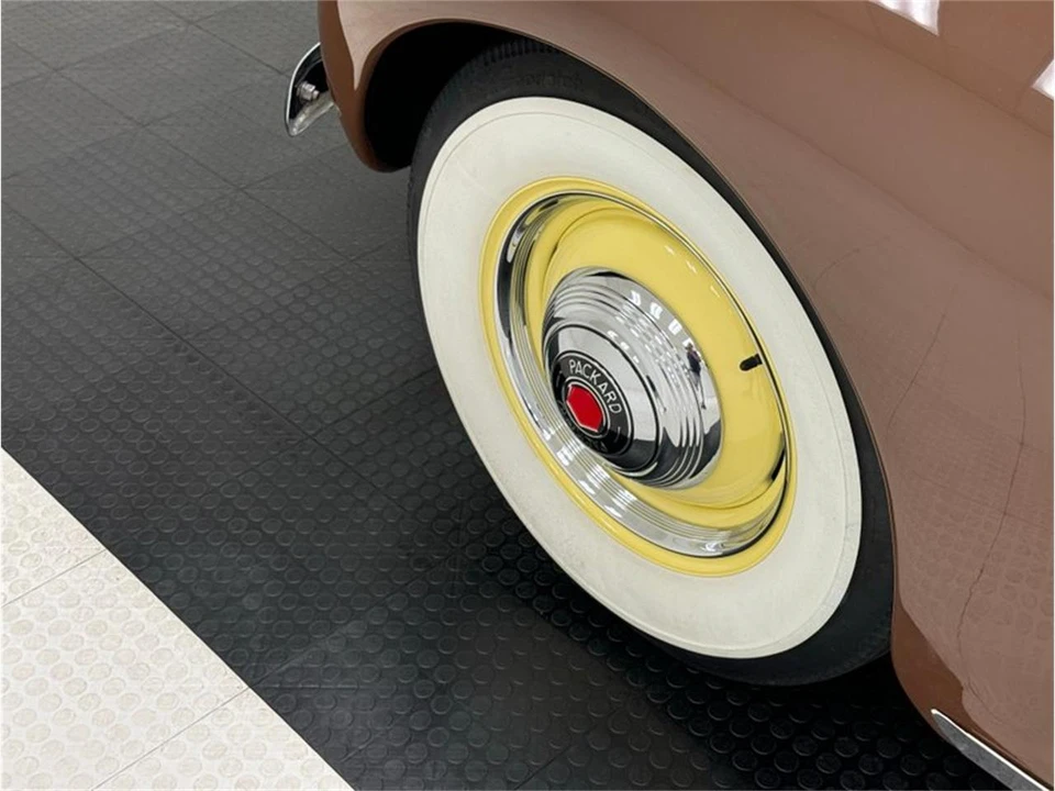 1939 Packard Twelve - Image 12 of 31
