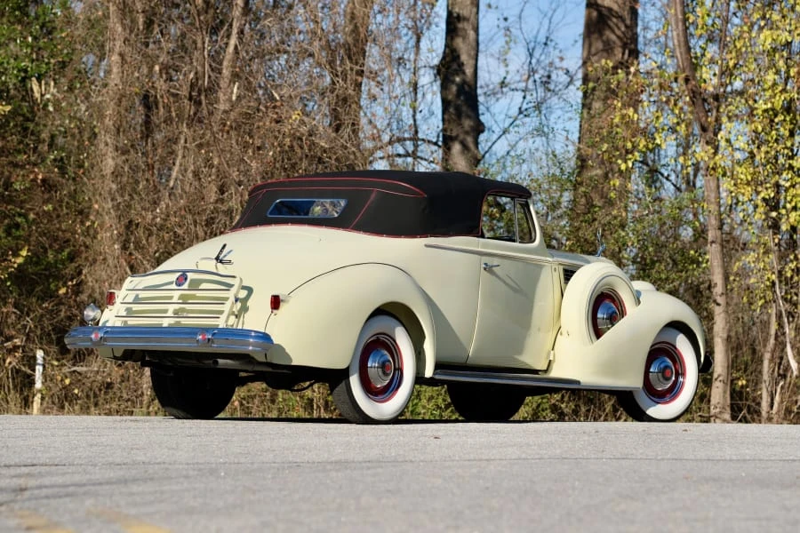 1939 Packard Eight - Image 3 of 23