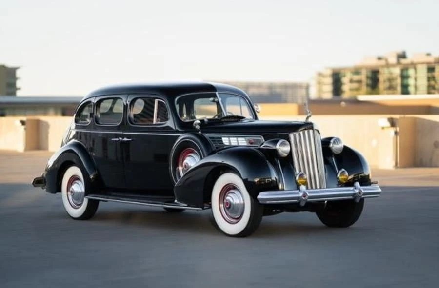 1939 Packard Eight - Image 4 of 12