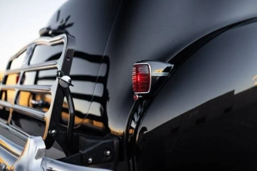 1939 Packard Eight - Image 9 of 12