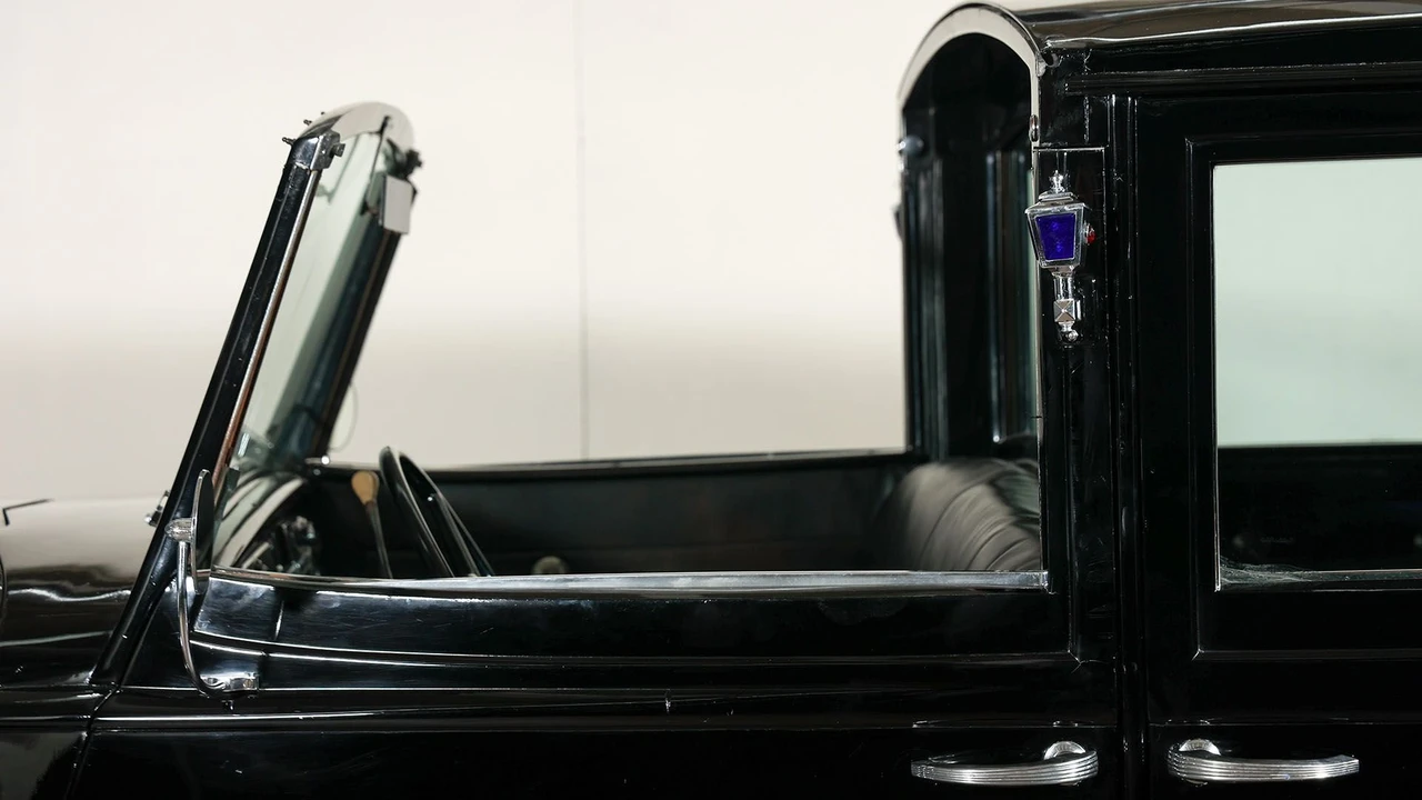1939 Packard - Image 19 of 31