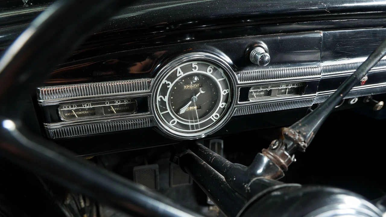 1939 Packard - Image 31 of 31
