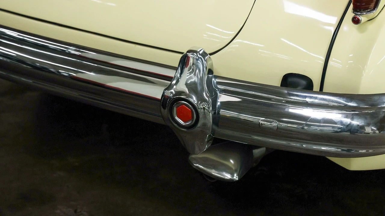 1939 Packard - Image 25 of 31