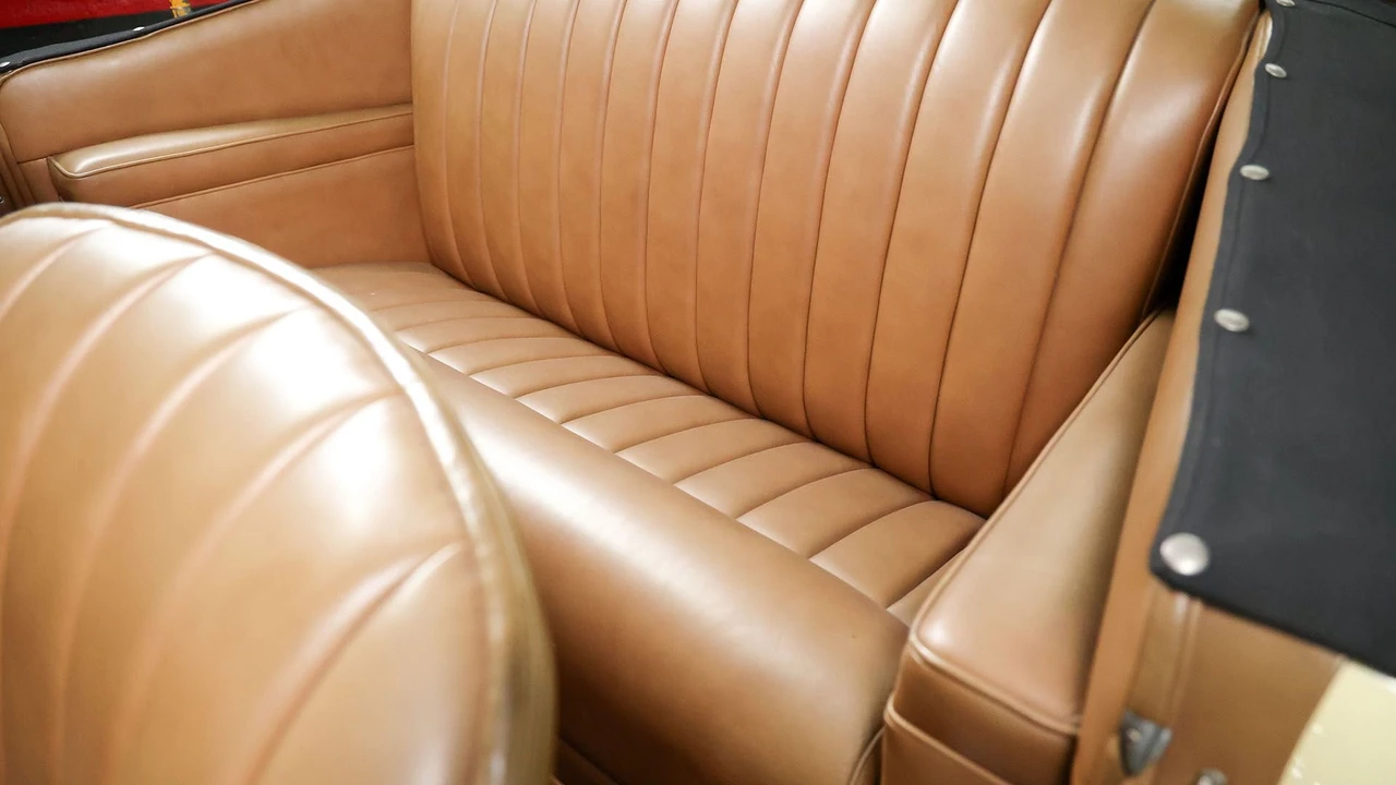 1939 Packard - Image 30 of 31