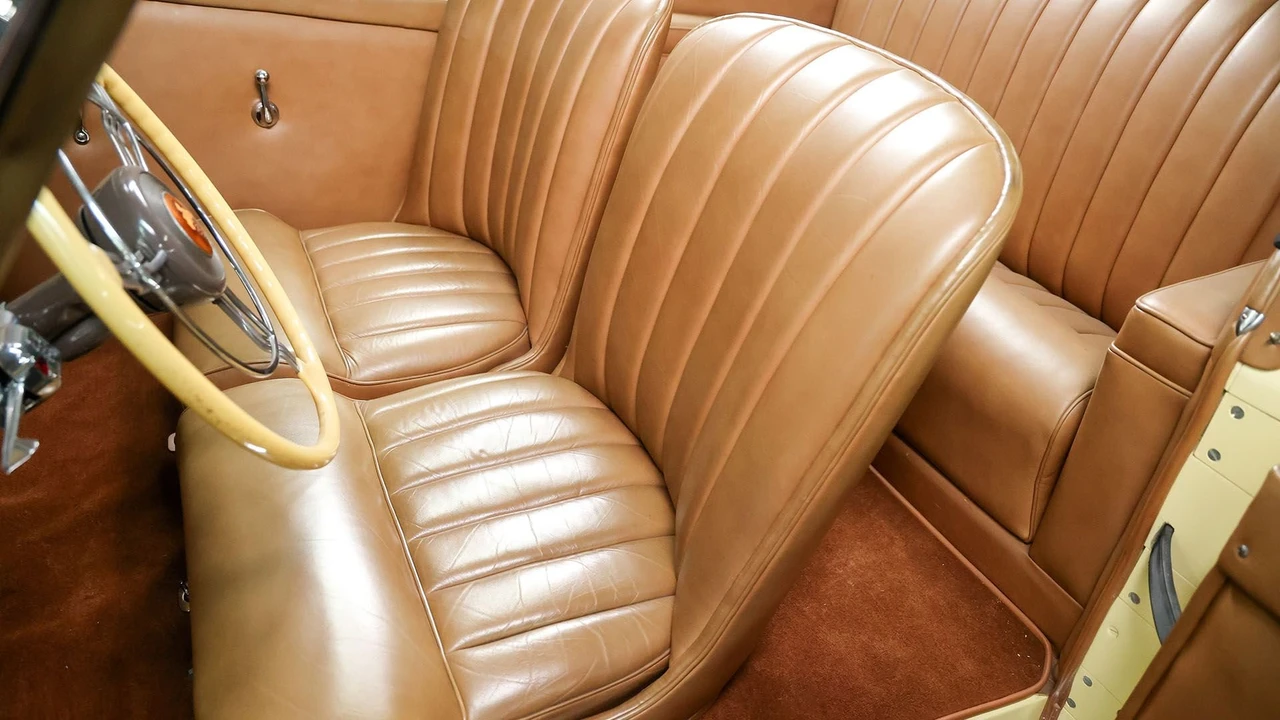 1939 Packard - Image 29 of 31