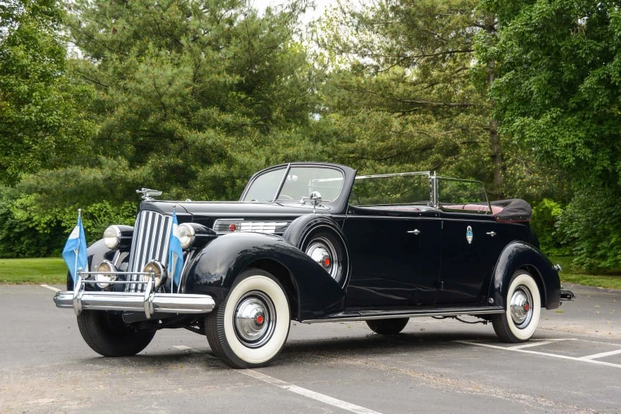 1939 Packard Eight - Image 14 of 30