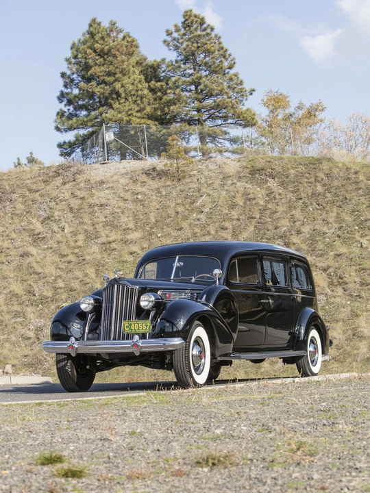 1939 Packard Eight - Image 6 of 31