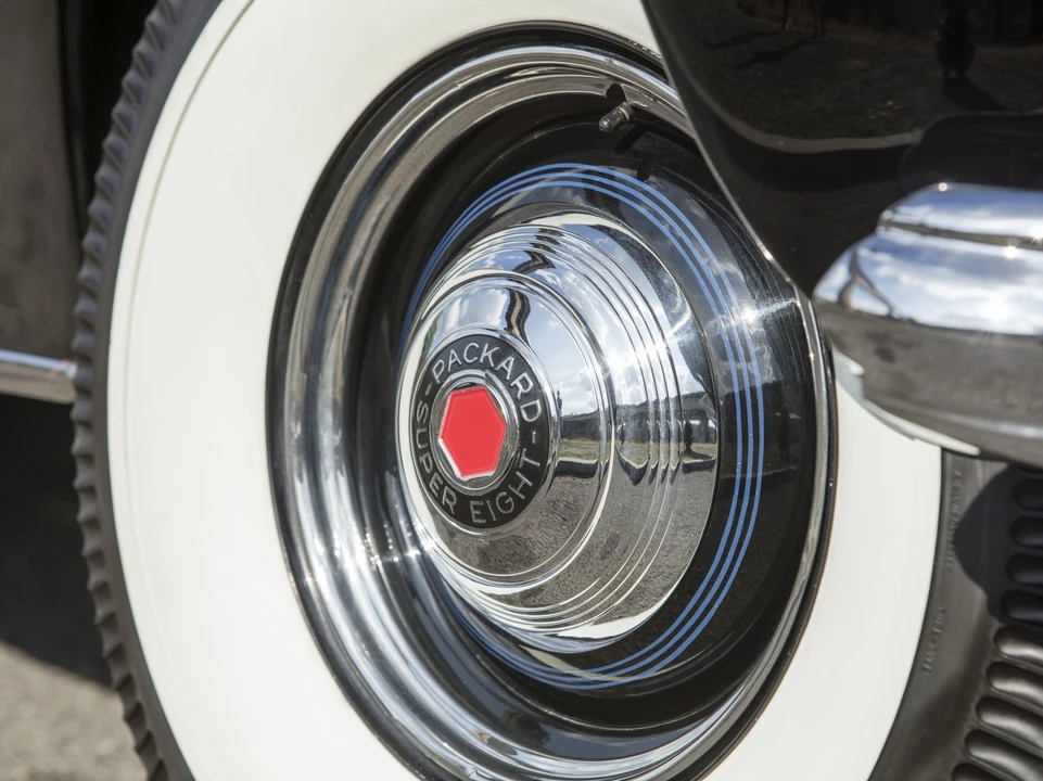 1939 Packard Eight - Image 24 of 31