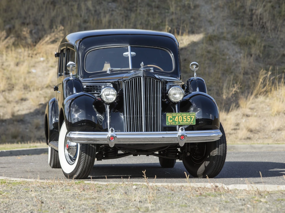 1939 Packard Eight - Image 7 of 31