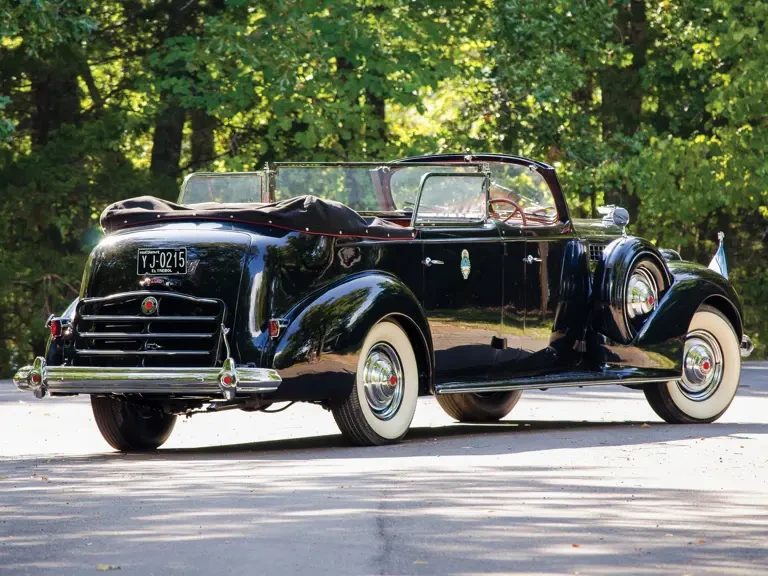 1939 Packard Eight - Image 3 of 31