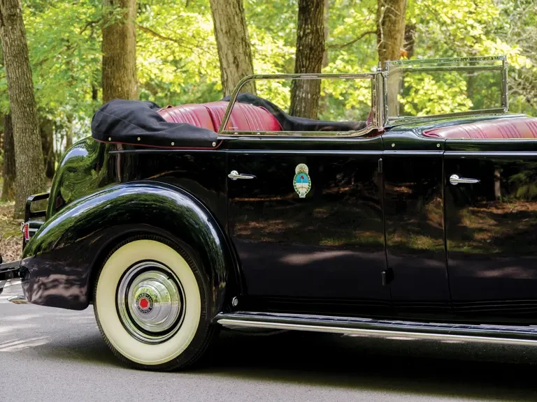1939 Packard Eight - Image 22 of 31