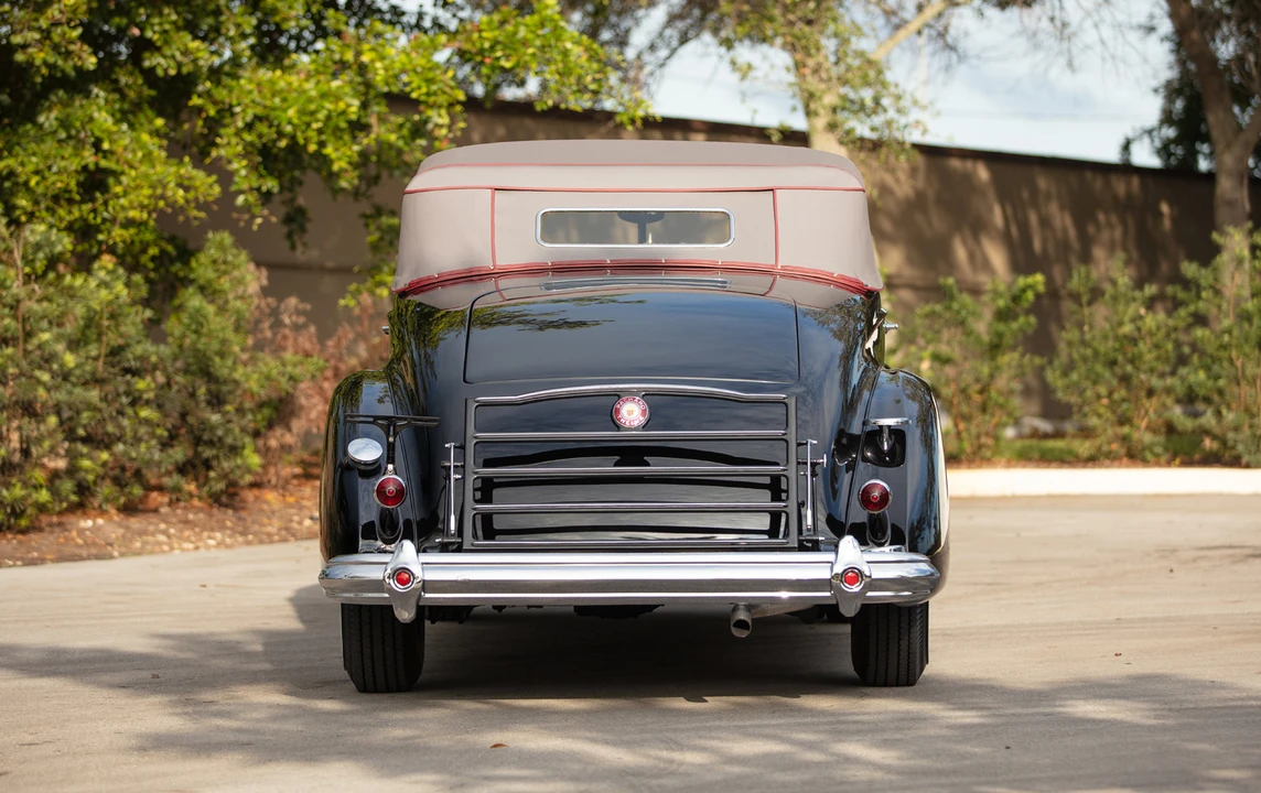 1939 Packard Twelve - Image 4 of 9