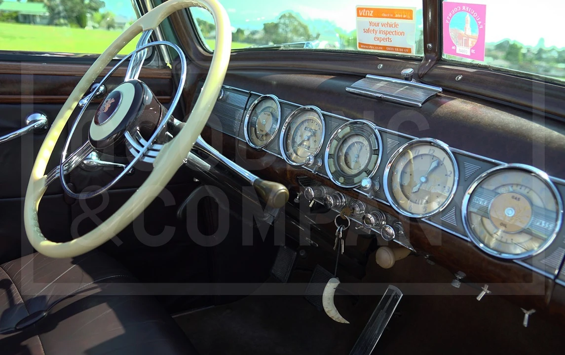 1939 Packard Twelve - Image 8 of 12