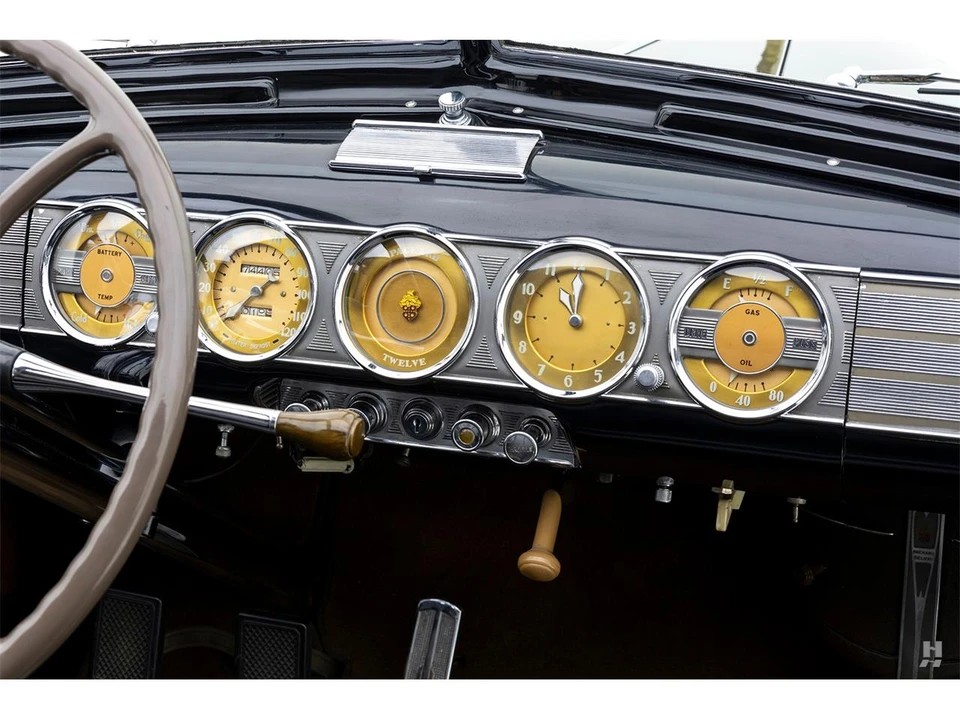 1939 Packard Twelve - Image 11 of 31