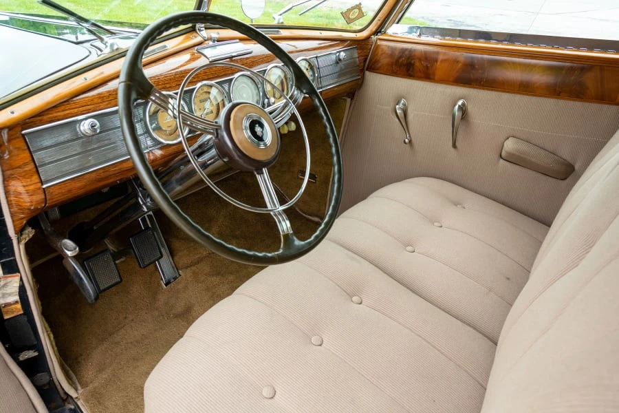 1939 Packard Twelve - Image 4 of 21