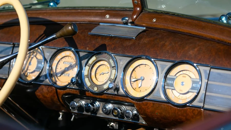 1939 Packard Twelve - Image 18 of 28