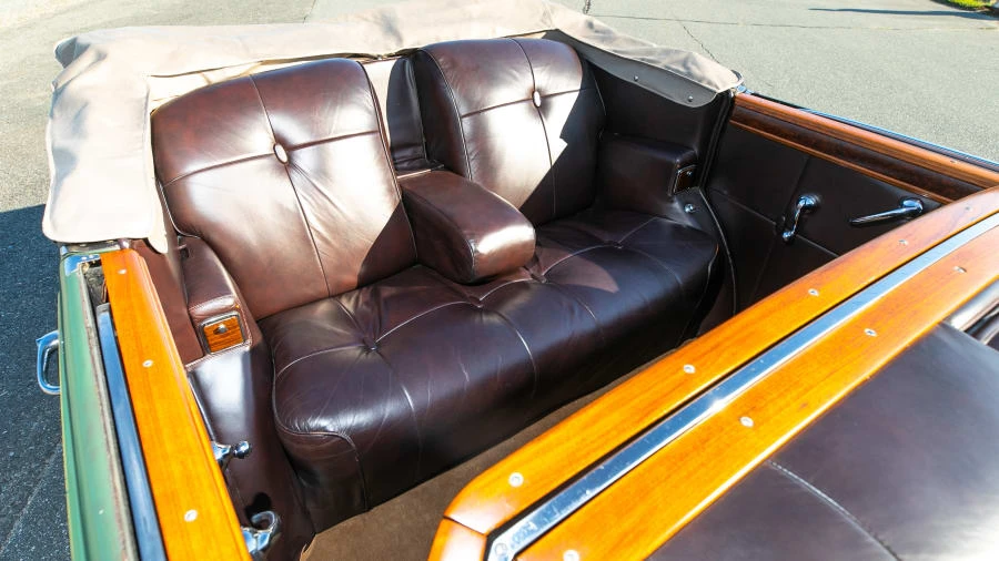 1939 Packard Twelve - Image 25 of 28