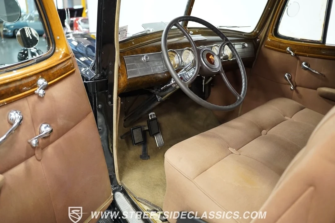 1939 Packard Twelve - Image 5 of 21