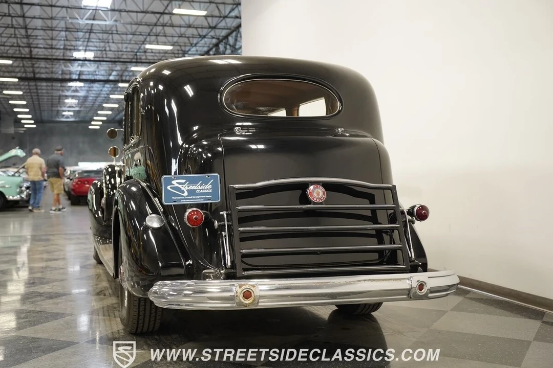 1939 Packard Twelve - Image 10 of 21