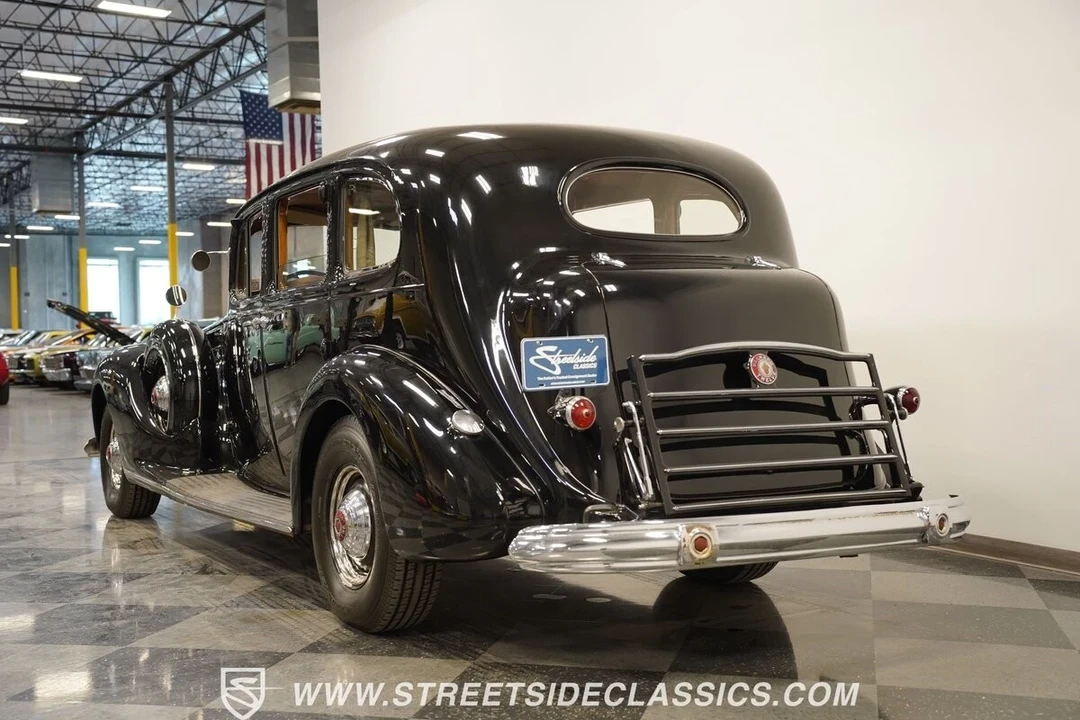 1939 Packard Twelve - Image 9 of 21